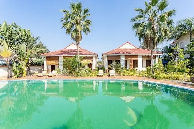 Standard Bungalov, Havuz Kenarı