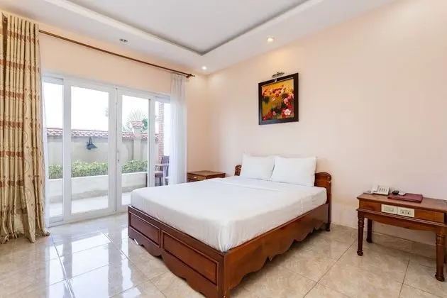 Standard Bungalov, Havuz Kenarı