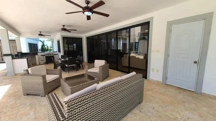 Villa, Sigara İçilebilir