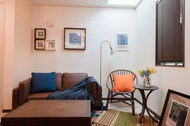 Ev (American Style House)