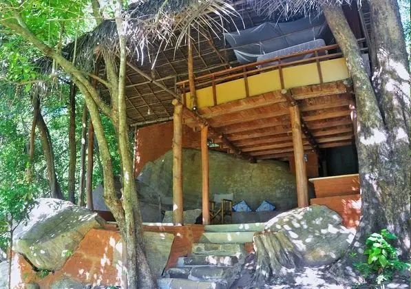Traditional Kır Evi