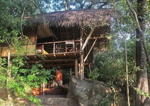 Traditional Kır Evi