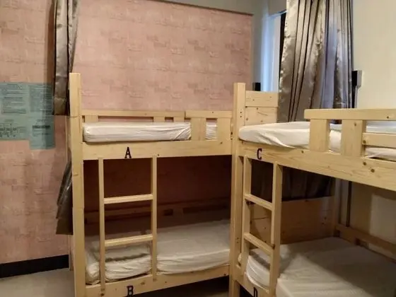 Ortak Ranzalı Oda, Sadece kadınlar için