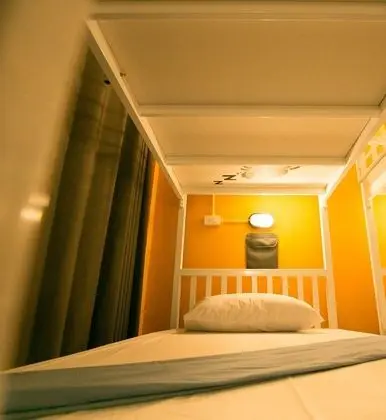 Mixed Dorm Room