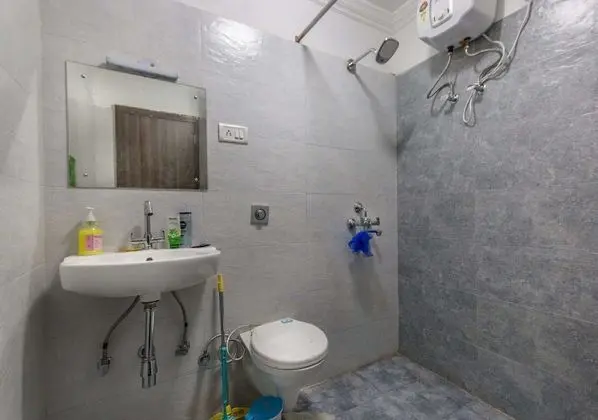 Standard Ortak Ranzalı Oda, Sadece kadınlar için