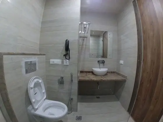 Basic Üç Kişilik Oda