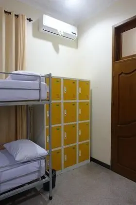 Ortak Ranzalı Oda, Sadece kadınlar için