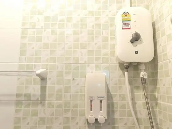 Tek Büyük Yataklı Oda, 2 Tek Kişilik Yatak
