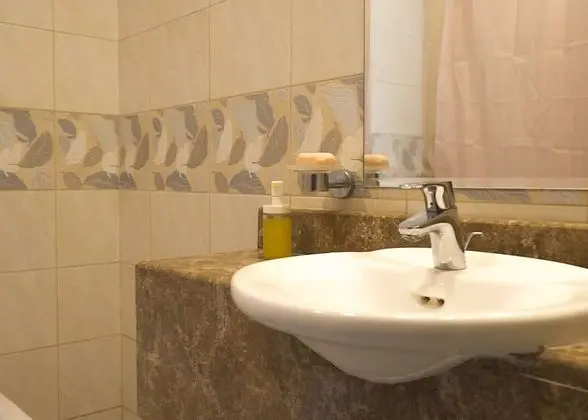 Ortak Ranzalı Oda (Only Females - 4 Pax)
