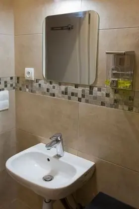 Ortak Ranzalı Oda, Sadece erkekler için (6 beds WC ext)