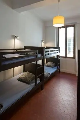 Standard Ortak Ranzalı Oda, Sadece kadınlar için (5 beds WC int)