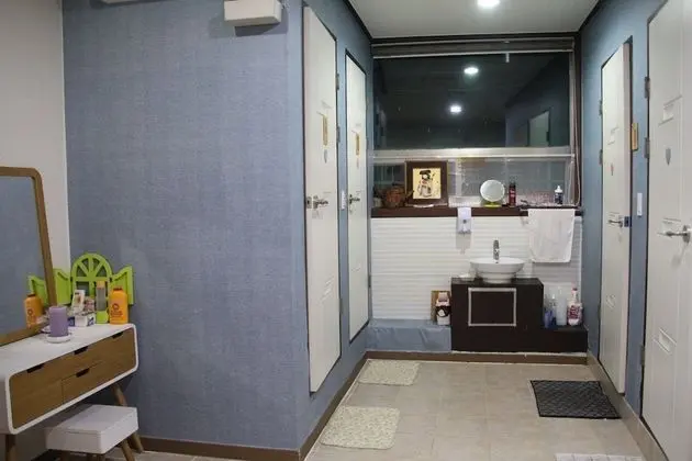 Ortak Ranzalı Oda, Karma Ranzalı Oda (6 Beds)