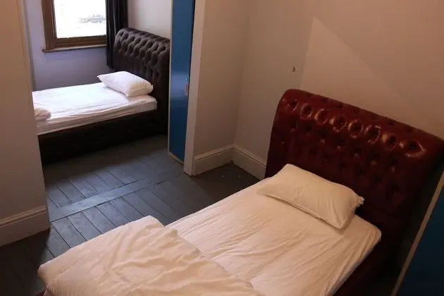Standard Ortak Ranzalı Oda, Sigara İçilmez, Ortak Banyo (Twin Share Room)