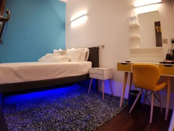 Deluxe Tek Büyük Yataklı Oda, 1 Büyük (Queen) Boy Yatak, Ortak Banyo