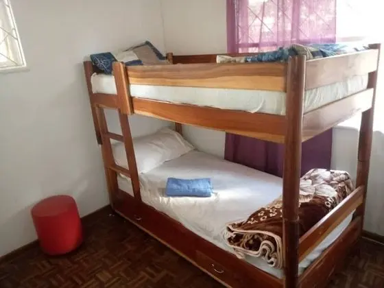 Basic Ortak Ranzalı Oda (For Women, 2 Bunk Beds)
