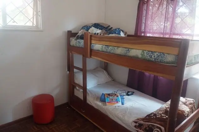 Basic Ortak Ranzalı Oda (For Women, 2 Bunk Beds)