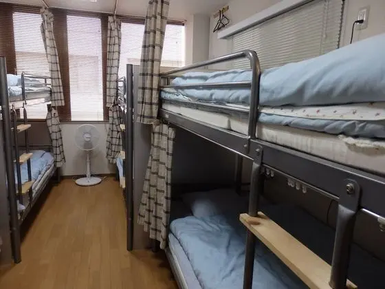 Ortak Ranzalı Oda, Sadece erkekler için