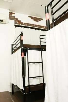 Ortak Ranzalı Oda, Karma Ranzalı Oda, Sigara İçilmez