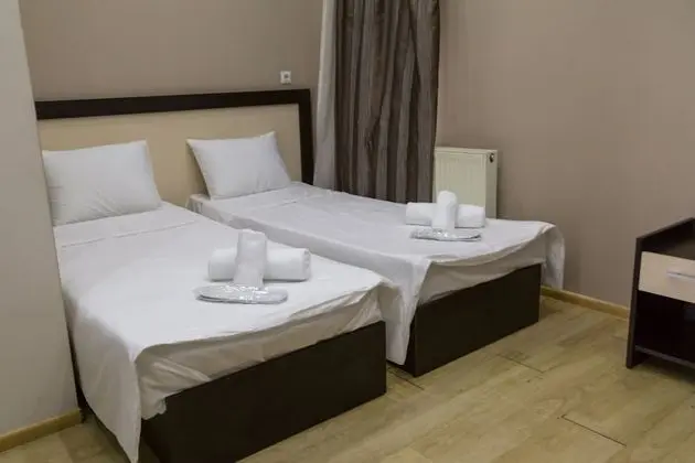 Economy Tek Büyük veya İki Ayrı Yataklı Oda