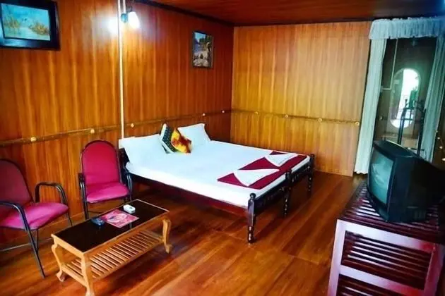 Superior Oda, Balkon, Nehir Manzaralı