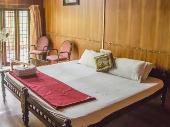 Superior Oda, Balkon, Nehir Manzaralı