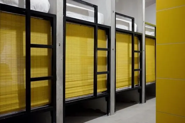 Ortak Ranzalı Oda, Sadece kadınlar için (Bed in 8-bed)