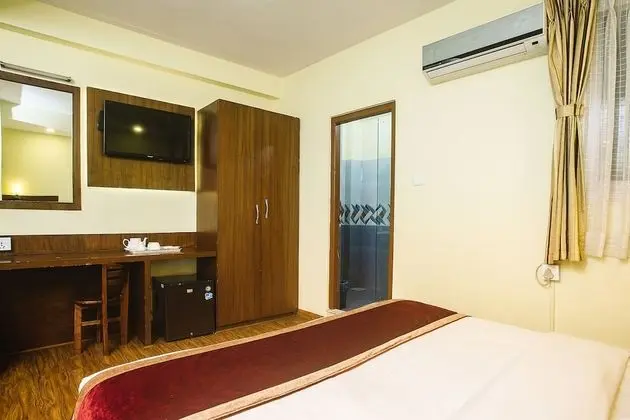 Deluxe Tek Büyük veya İki Ayrı Yataklı Oda