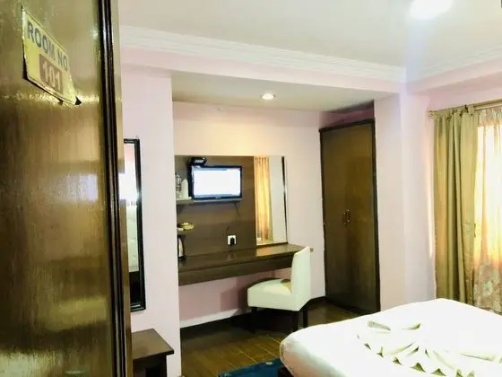 Standard Tek Büyük veya İki Ayrı Yataklı Oda