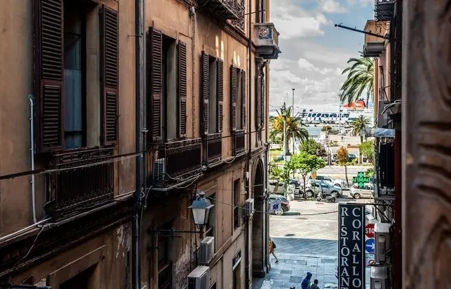 Comfort Tek Büyük Yataklı Oda, Banyolu/Duşlu, Şehir Manzaralı