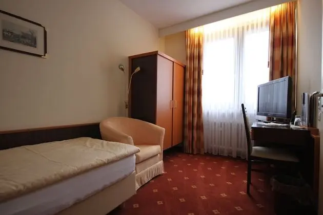 Tek Kişilik Oda