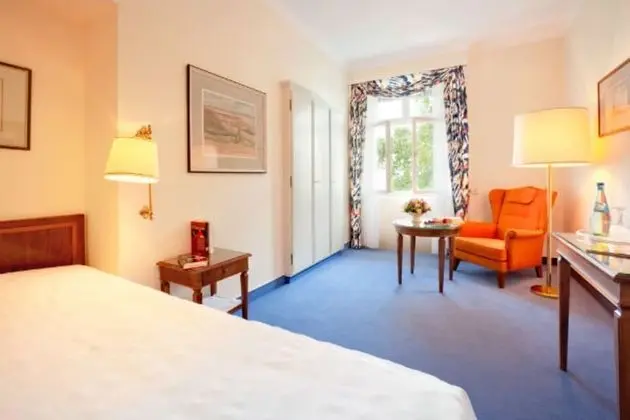 Tek Kişilik Oda, Göl Manzaralı