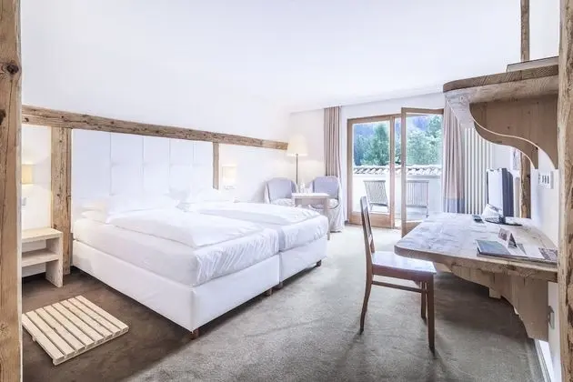 Comfort Tek Büyük Yataklı Oda, Balkon, Dağ Manzaralı