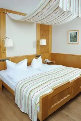 Tek Büyük Yataklı Oda, Sigara İçilmez