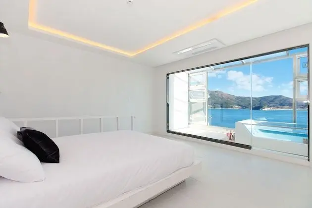 3F (Private Spa Tub, Duplex)
