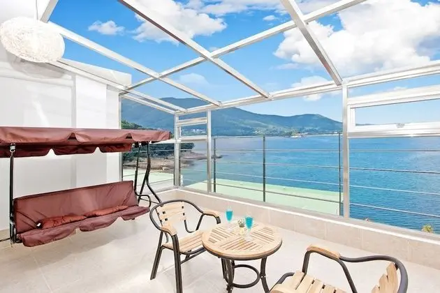 C-3F (Private Spa Tub, Duplex)