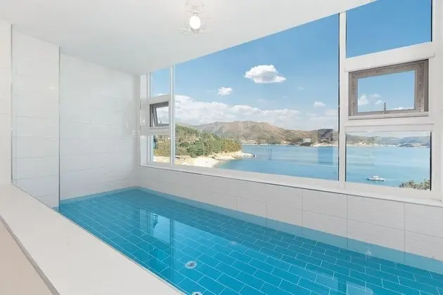 VIP Pool Villa (Lukewarm Water Pool)