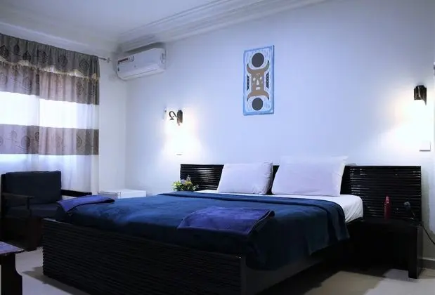Deluxe Tek Büyük Yataklı Oda