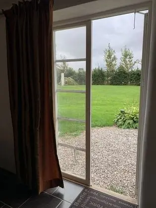 Basic Tek Büyük Yataklı Oda, 1 Büyük (Queen) Boy Yatak (6)