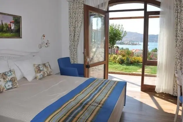 Bahçe Odası - Deniz Manzaralı