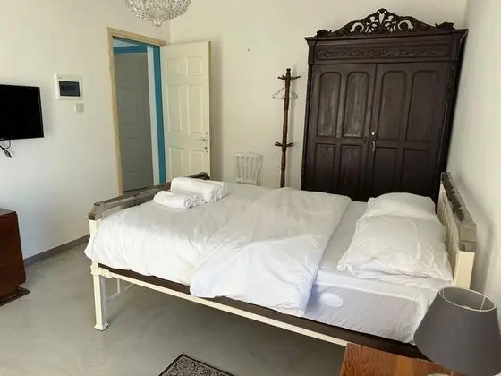 https://images.odamax.com/img/1920x1080/odamax/image/upload/Bademli_Stone_House_202607301454359_WhatsApp_Image_2026_07_30_at_14_28_31_2_.jpeg