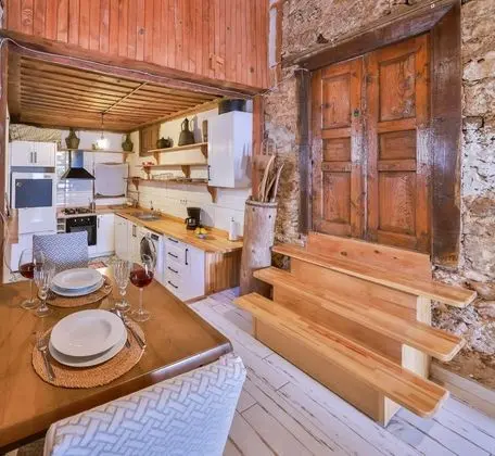Bademlique, Dağ Manzaralı, Tam Donanmlı Mutfak - Full Kitchen