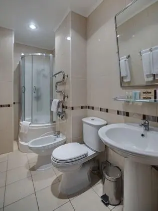 Standard Tek Büyük veya İki Ayrı Yataklı Oda