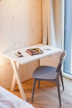 Business Büyük Yataklı Tek Kişilik Oda