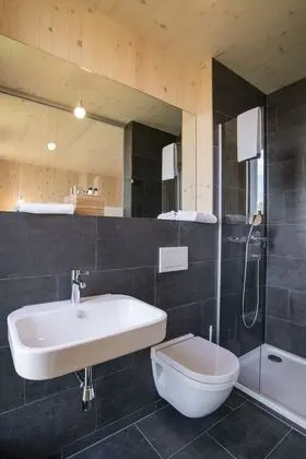 Business Büyük Yataklı Tek Kişilik Oda