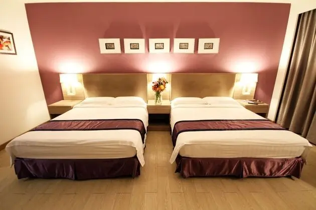 Superior Oda (2 Queen Beds)