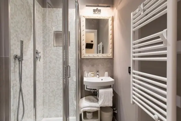 Comfort Tek Büyük Yataklı Oda, Özel Banyo