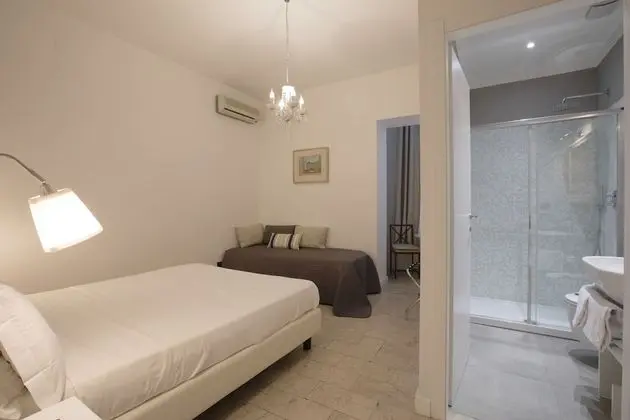 Deluxe Üç Kişilik Oda, Özel Banyo