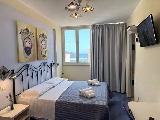 Classic Tek Büyük veya İki Ayrı Yataklı Oda, Özel Banyo, Şehir Manzaralı