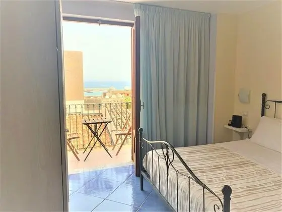 Exclusive Oda, Balkon