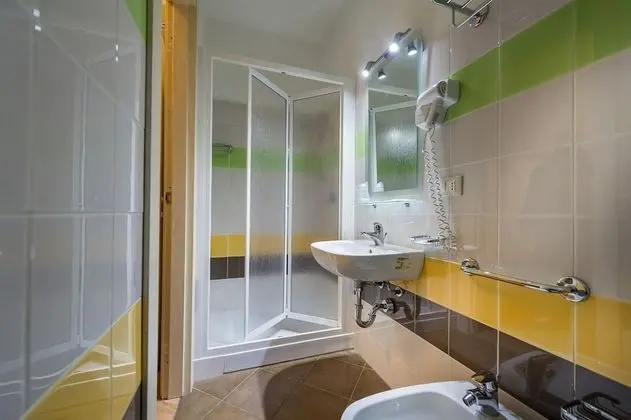Exclusive Oda, Balkon